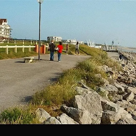 Apartament For 4 People Équihen-Plage